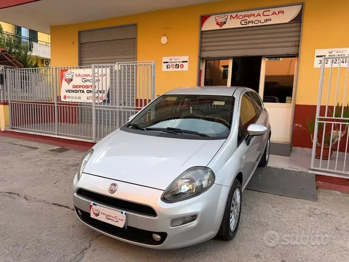 Usata Fiat Punto Evo Dynamic 78 CV (57 kW) 2012 Grigio Utilitaria