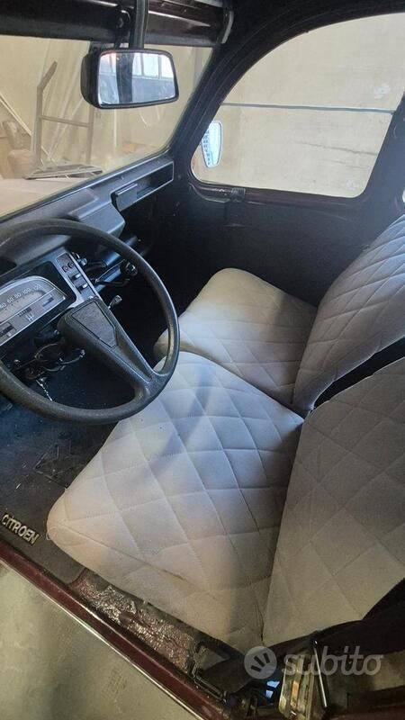 Usata Citroën 2CV 29 CV (21 kW) 1982 Berlina