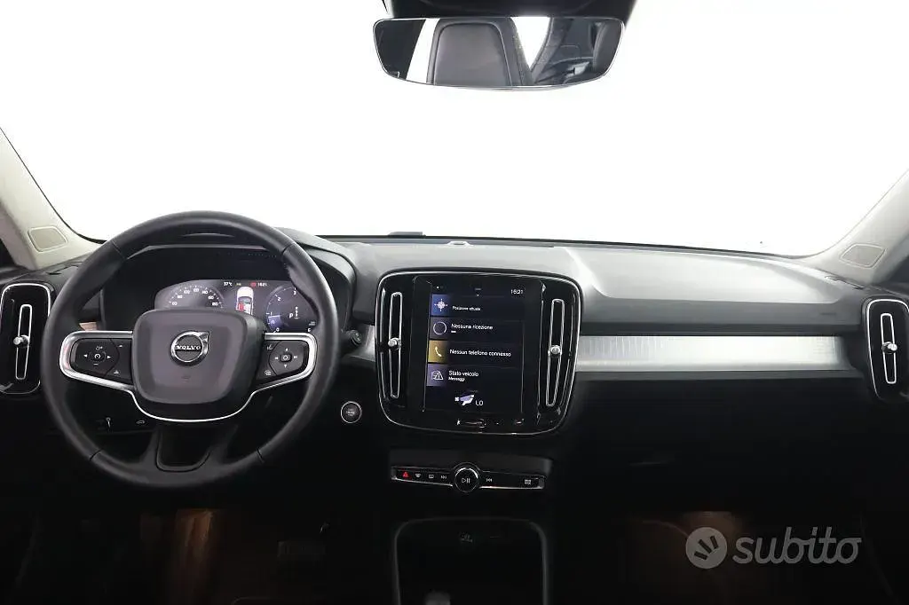 Usata Volvo XC40 Business Edition 190 CV (139 kW) 2020 Ice white SUV