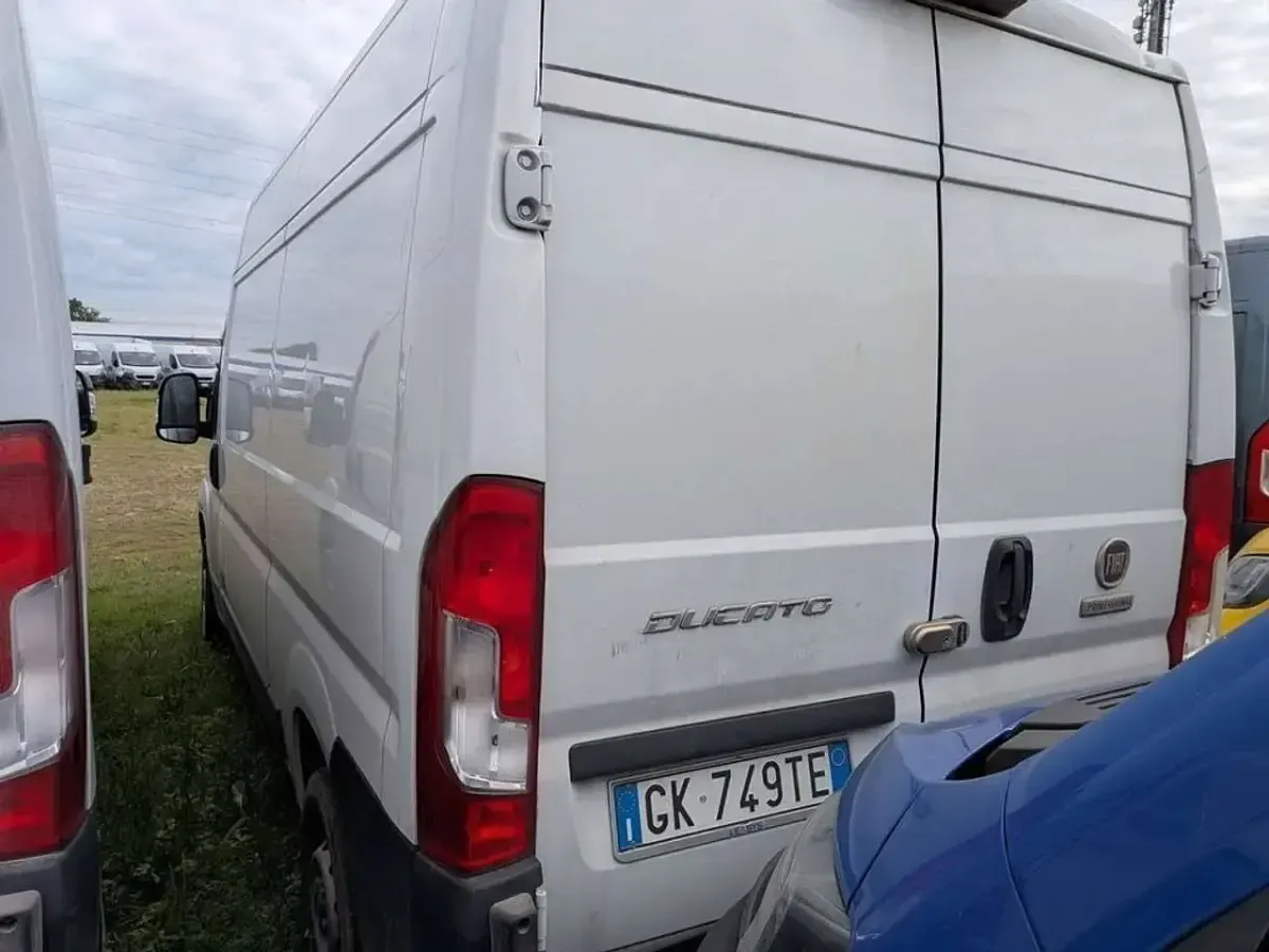 Usata Fiat Ducato 140 CV (102 kW) 2022 Bianco Furgone