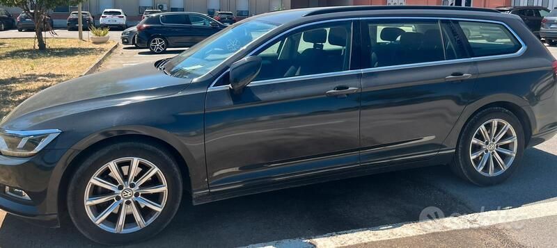 Usata VW Passat 150 CV (110 kW) 2015 Grigio Station wagon