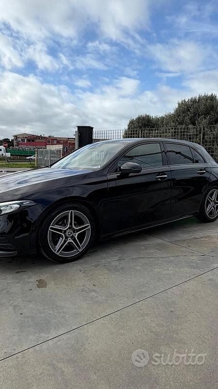 Usata Mercedes A180 Premium 116 CV (85 kW) 2022 Berlina