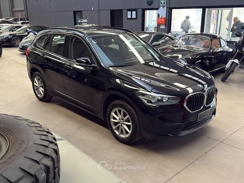 Usata BMW X1 116 CV (85 kW) 2021 Nero metallizzato SUV