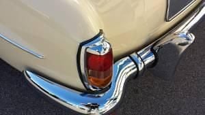 Usata Mercedes 190 105 CV (77 kW) 1962 Beige Berlina