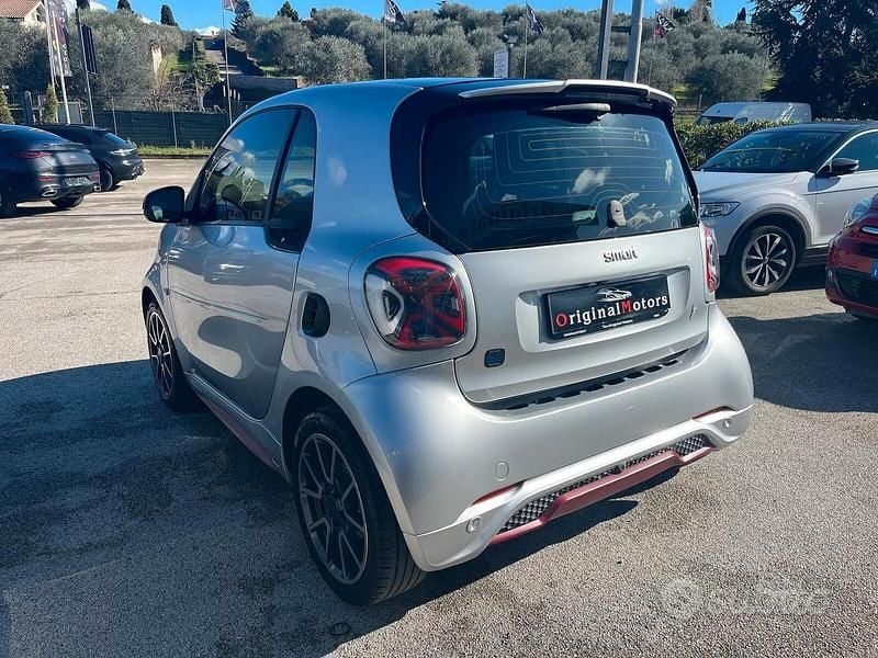 Usata Smart ForTwo Coupé Brabus 41 kW (56 CV) 2020 Grigio Utilitaria