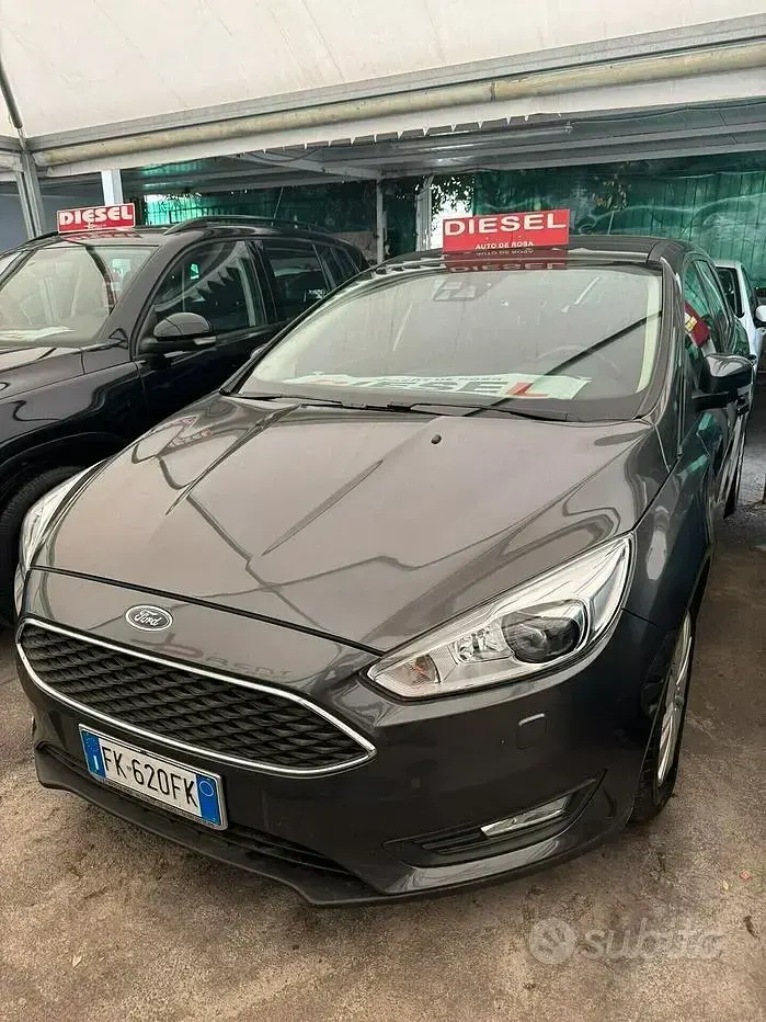 Usata Ford Focus 120 CV (88 kW) 2017 Nero Station wagon