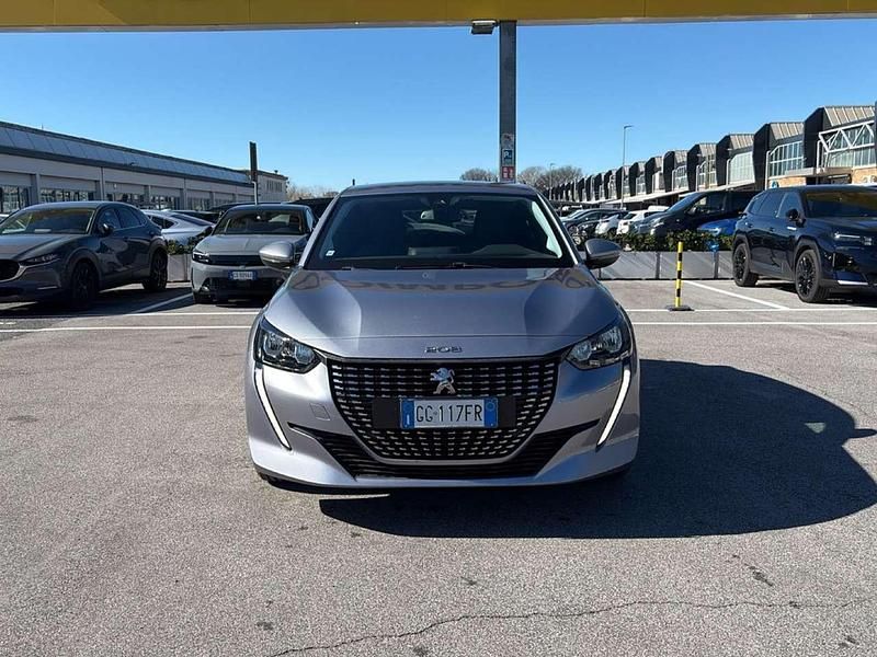 Usata Peugeot 208 Allure 101 CV (74 kW) 2021 Grigio Utilitaria