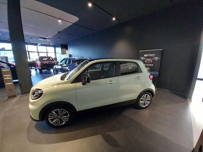 Nuova Leapmotor T03 69 kW (95 CV) 2026 Bianco Utilitaria