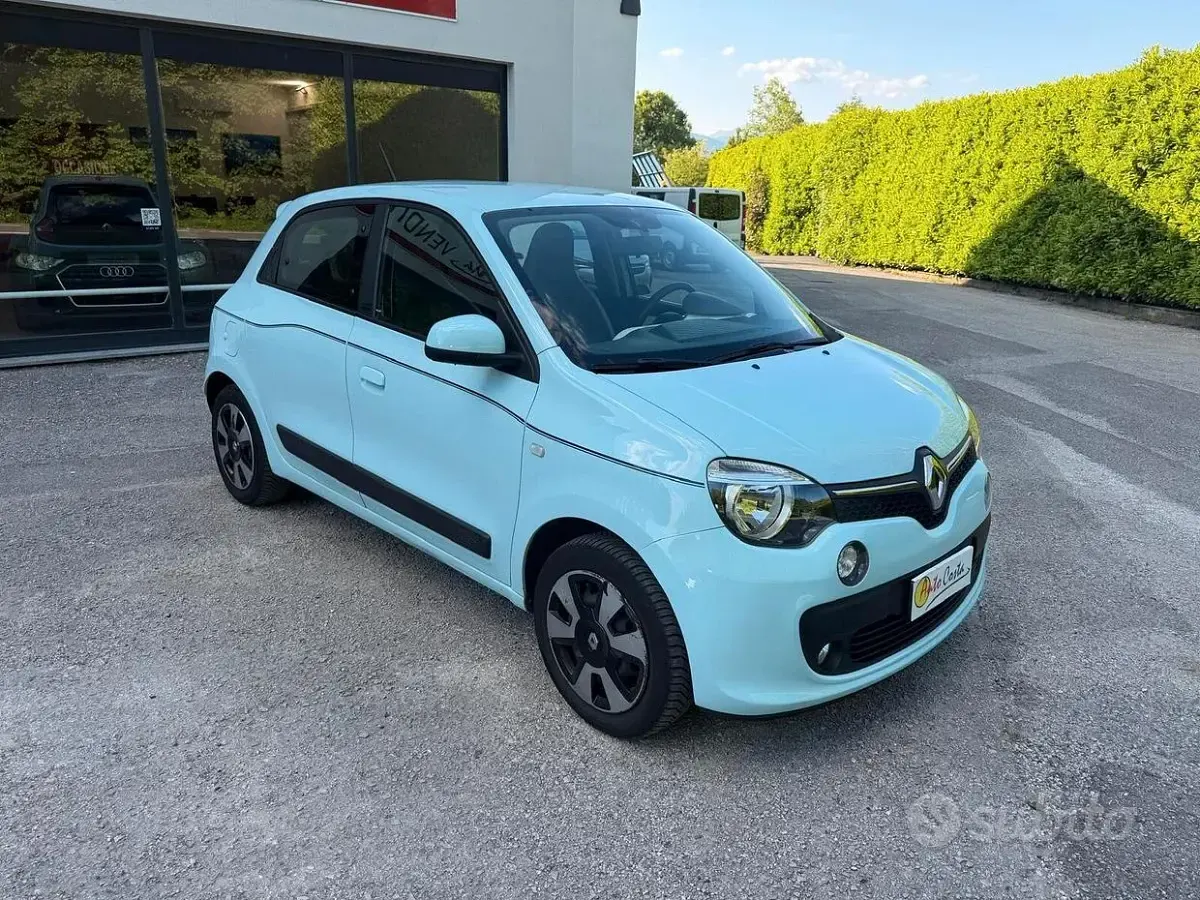 Usata Renault Twingo SE 69 CV (50 kW) 2017 Blu Utilitaria