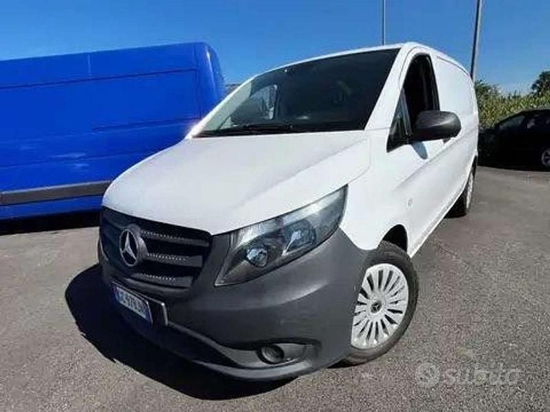 Usata Mercedes Vito 190 CV (139 kW) 2021 Bianco Furgone