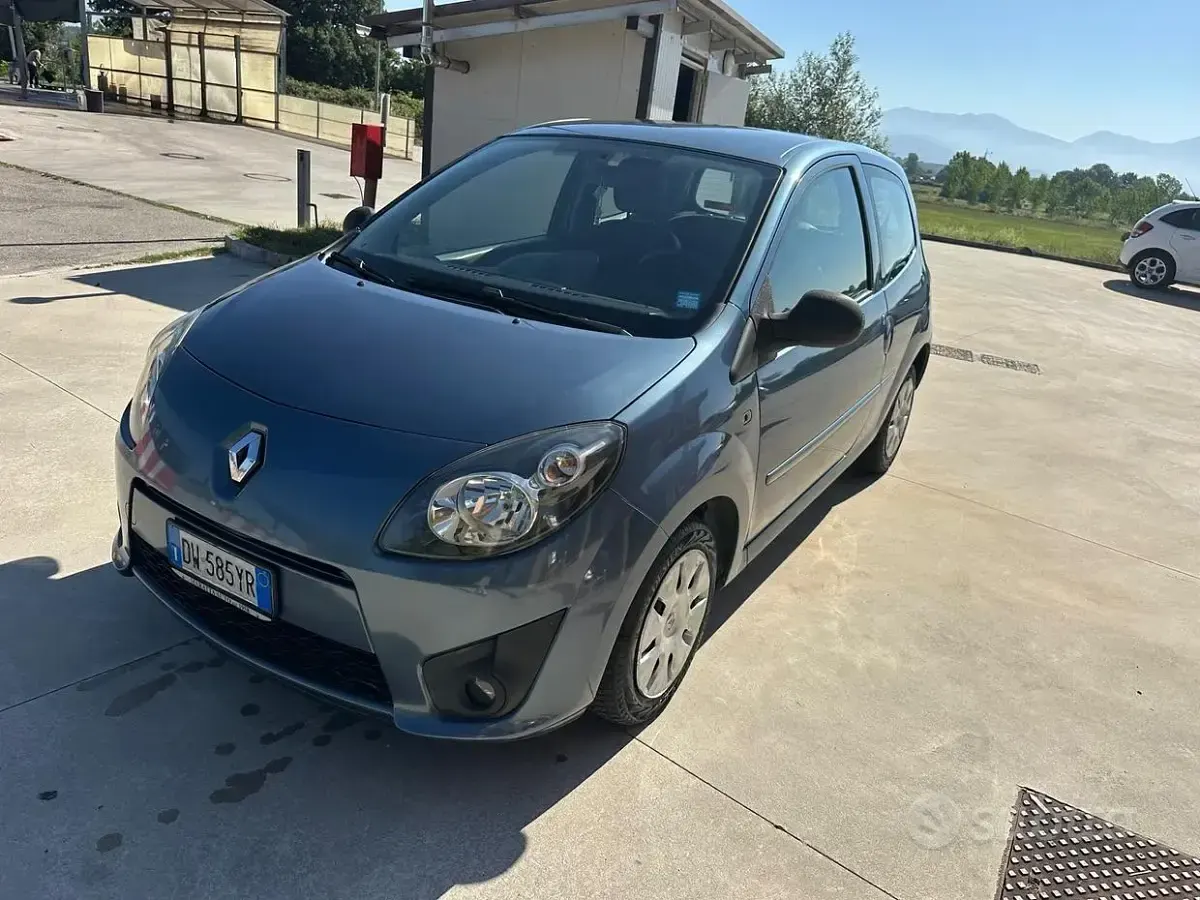 Usata Renault Twingo 58 CV (42 kW) 2009 Grigio Utilitaria