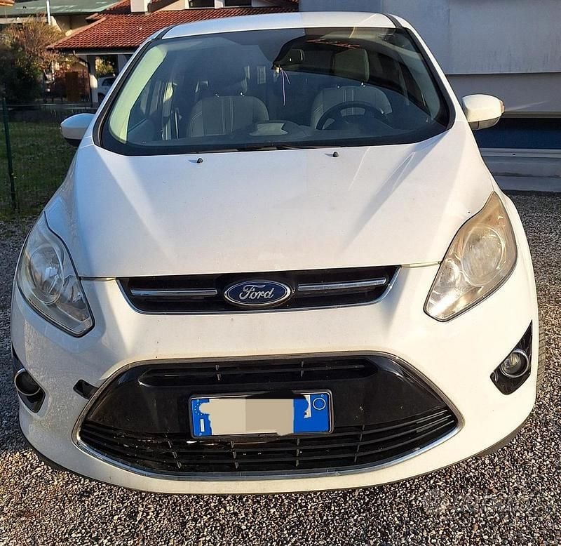 Usata Ford C-MAX Titanium 115 CV (84 kW) 2014 Bianco Monovolume
