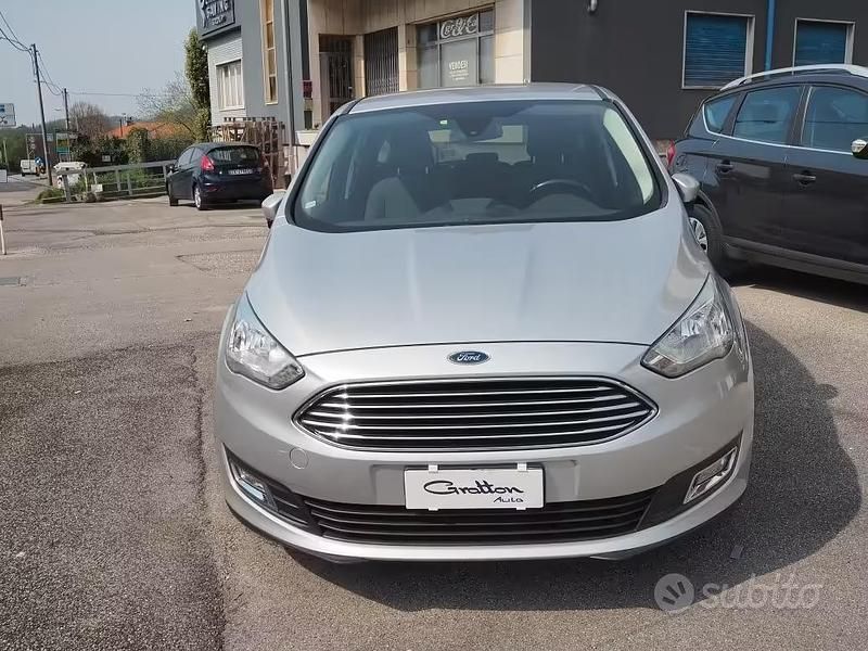 Usata Ford C-MAX Titanium 120 CV (88 kW) 2015 Grigio Monovolume