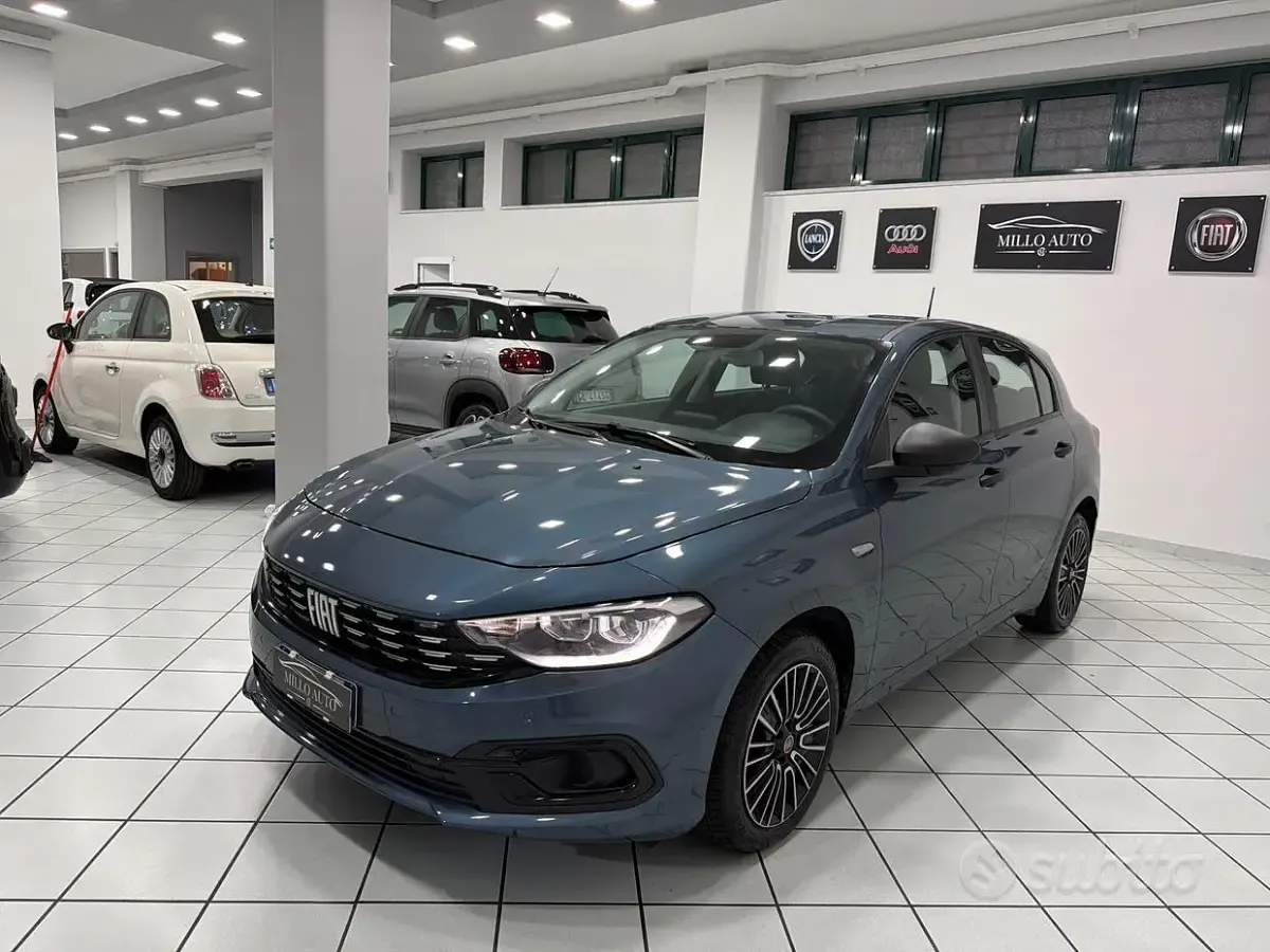 Usata Fiat Tipo S 131 CV (96 kW) 2024 Bluazzurro Berlina