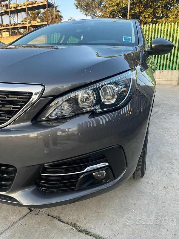 Usata Peugeot 308 Business-Line 131 CV (96 kW) 2018 Altro Station wagon