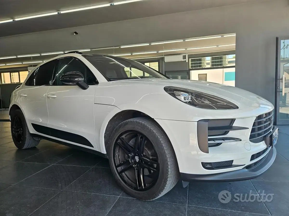 Usata Porsche Macan Sport 245 CV (180 kW) 2020 Bianco SUV