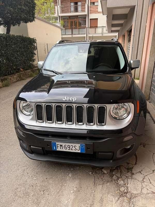 Usata Jeep Renegade Limited 120 CV (88 kW) 2017 Nero SUV