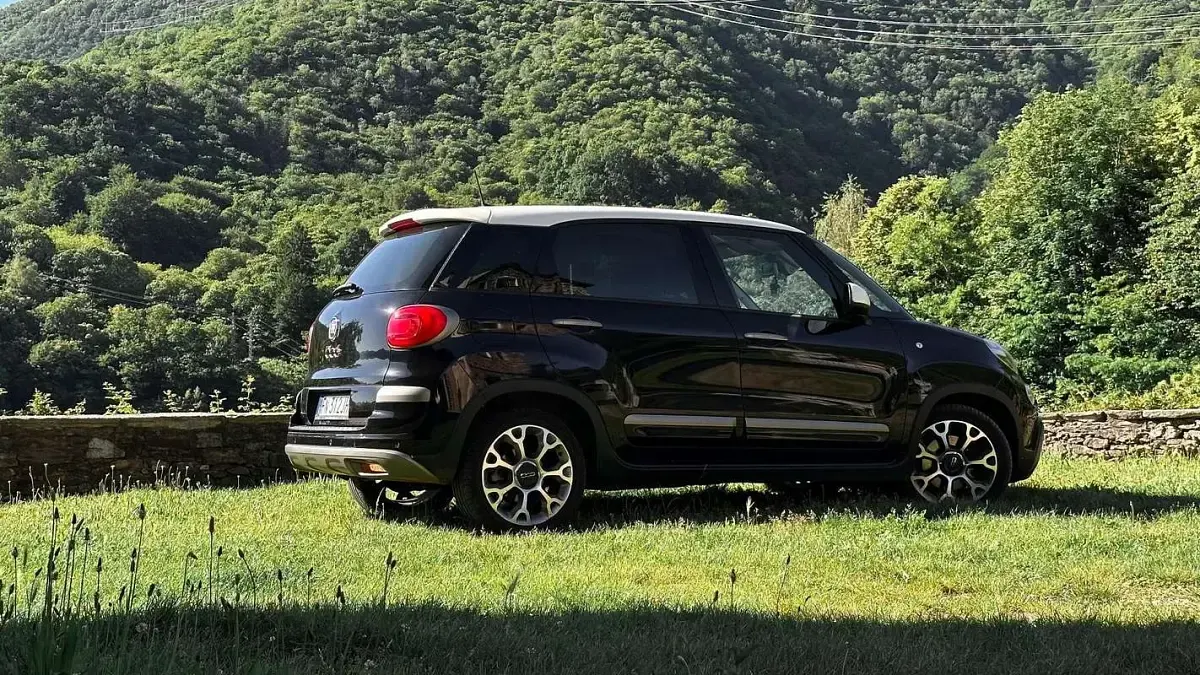 Usata Fiat 500L Cross 120 CV (88 kW) 2018 Nero Monovolume