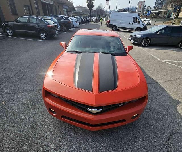 Usata Chevrolet Camaro 334 CV (245 kW) 2011 Arancione Utilitaria