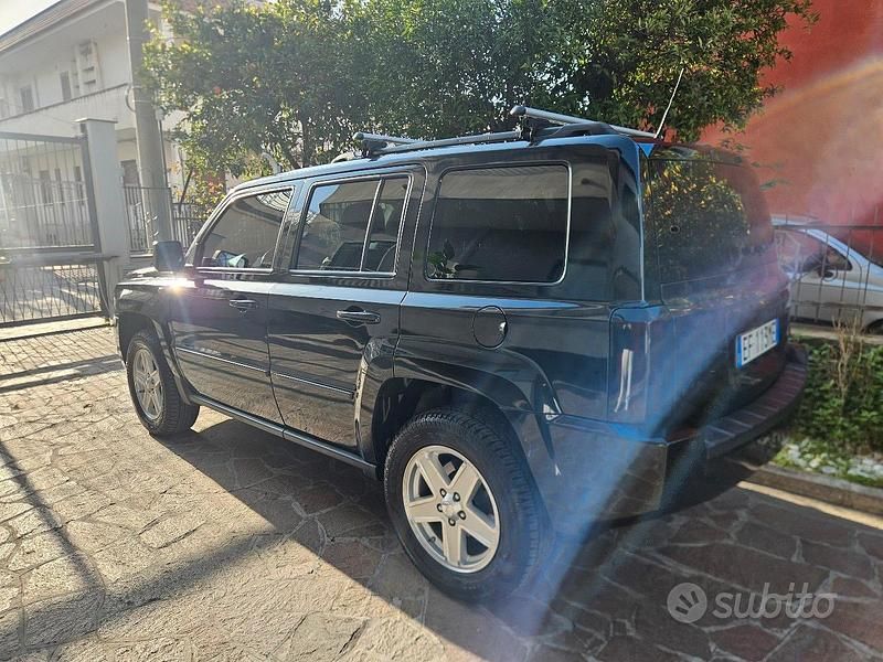 Usata Jeep Patriot 174 CV (127 kW) 2011 Nero SUV