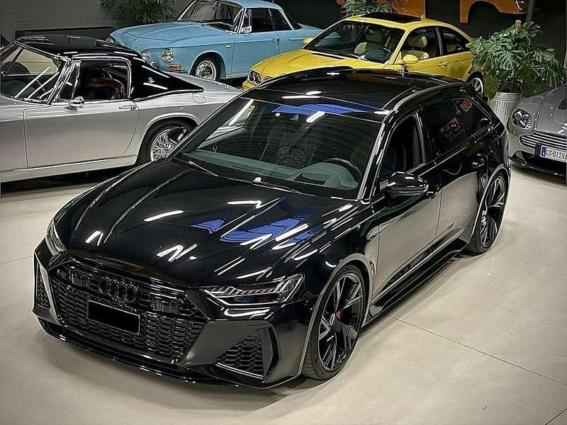 Usata Audi RS6 600 CV (441 kW) 2021 Nero Station wagon