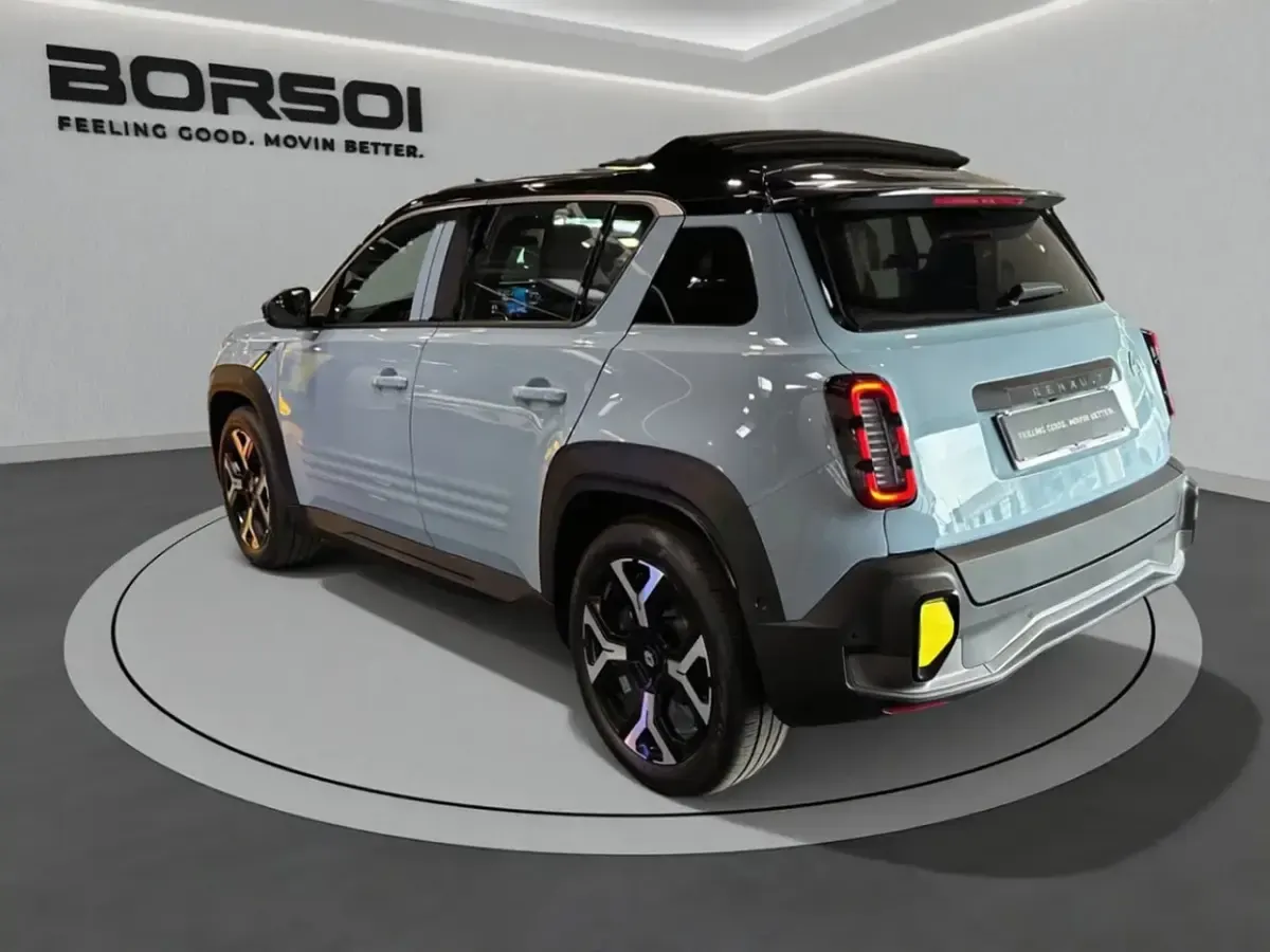 Nuova Renault 4 E-Tech Komfort 110 kW (150 CV) 2026 Blu celeste / tetto nero SUV