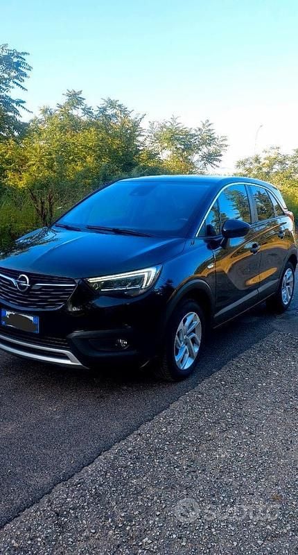 Usata 2020 Opel Crossland X SUV | 7800 € (Ottimo prezzo) - Immagine 1/4