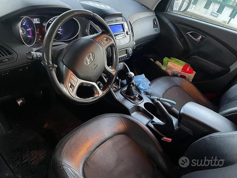 Usata Hyundai ix35 115 CV (84 kW) 2013 Nero SUV