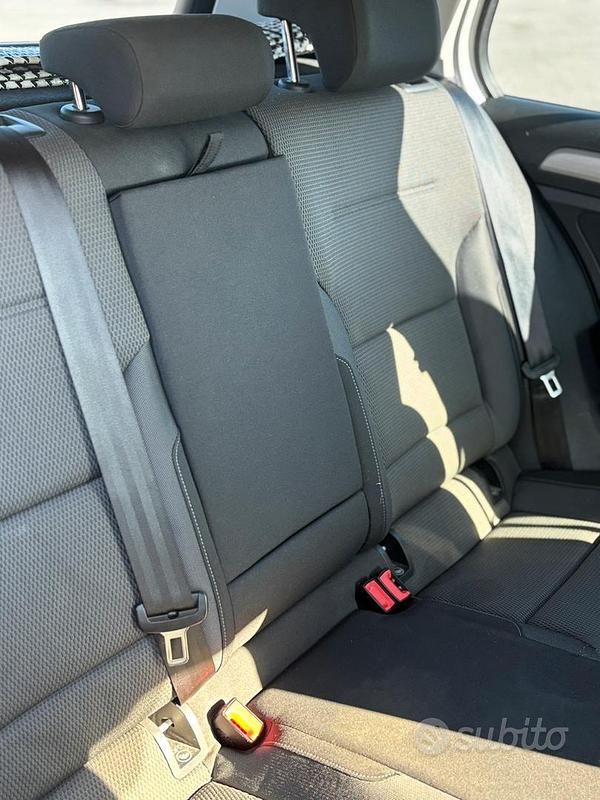 Usata VW Golf VII Comfortline 110 CV (80 kW) 2014 Bianco Berlina