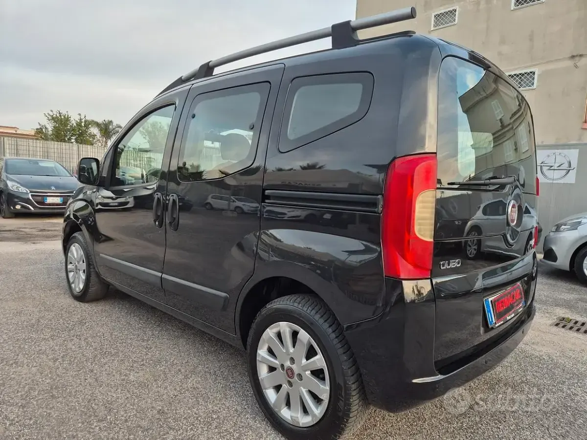 Usata Fiat Qubo Dynamic 70 CV (51 kW) 2015 Nero Monovolume