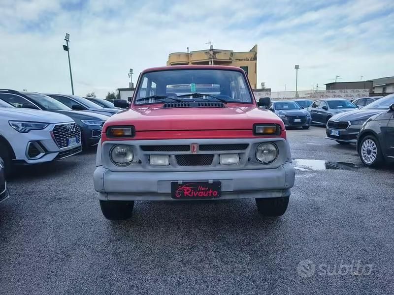 Usata Lada niva 73 CV (53 kW) 1994 Rosso SUV