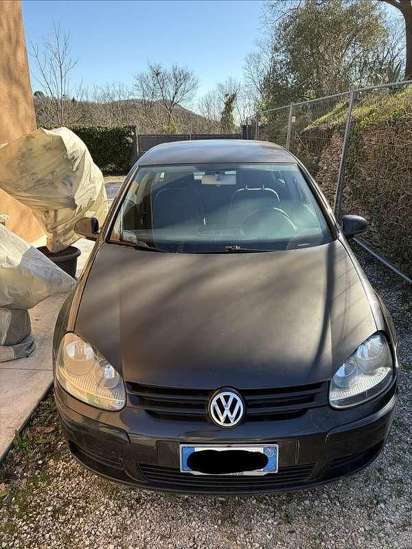 Usata VW Golf IV Sportline 140 CV (102 kW) 2004 Nero Berlina