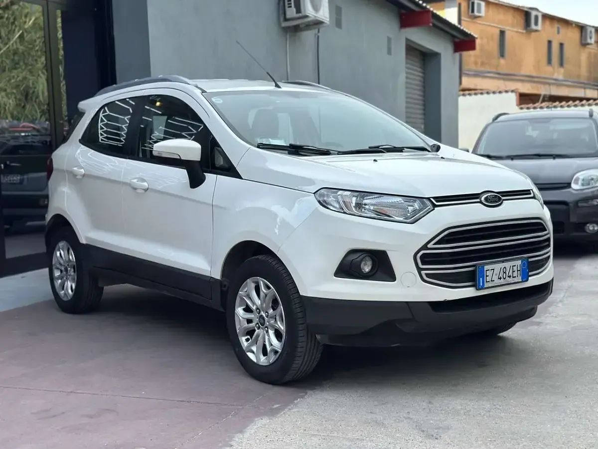 Usata Ford Ecosport 91 CV (66 kW) 2015 Bianco SUV
