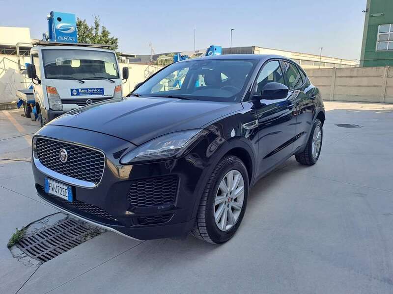 Nero Usata 2019 Jaguar E-Pace SUV | 19.200 € (Cara) - Immagine 1/4