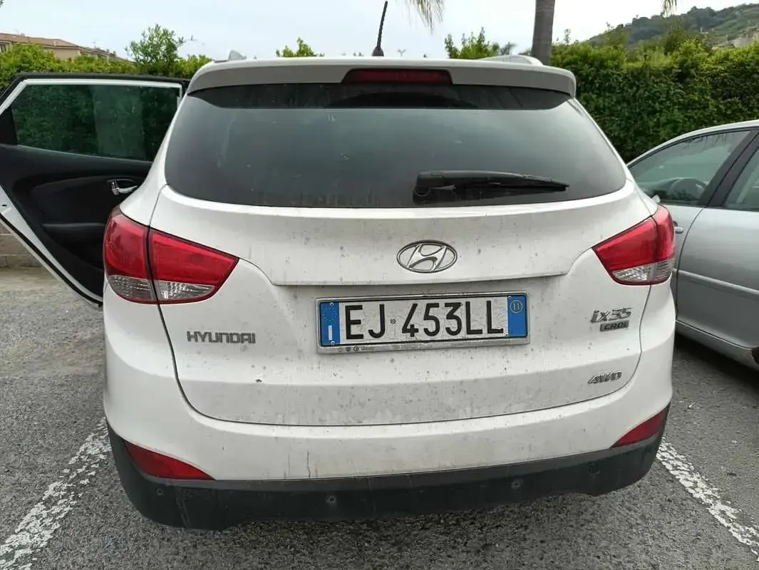Usata Hyundai ix35 Comfort 136 CV (100 kW) 2011 Bianco SUV