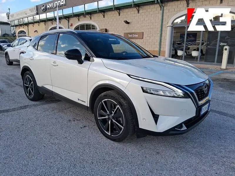 Usata Nissan Qashqai Tekna 190 CV (139 kW) 2023 Bianco SUV