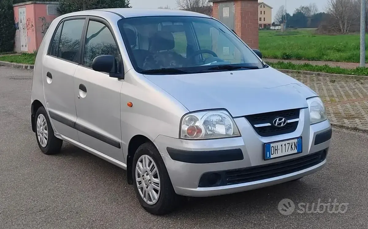 Usata Hyundai Atos Active 63 CV (46 kW) 2007 Grigio Utilitaria
