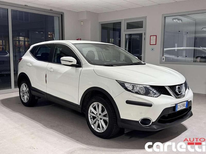 Other Usata 2015 Nissan Qashqai Tekna SUV | 10.800 € (Ottimo prezzo) - Immagine 1/4