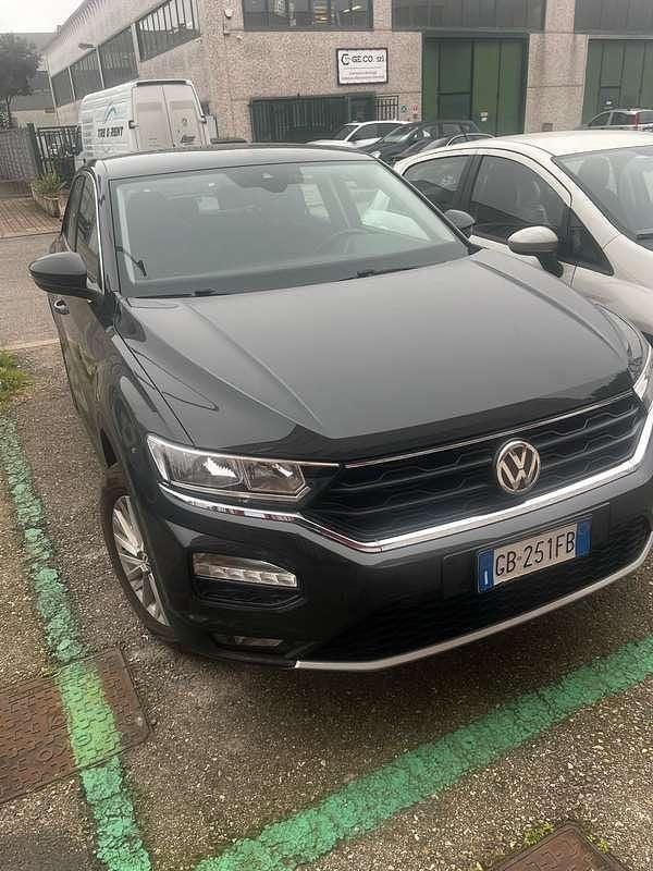 Usata VW T-Roc Advance 116 CV (85 kW) 2020 Grigio SUV