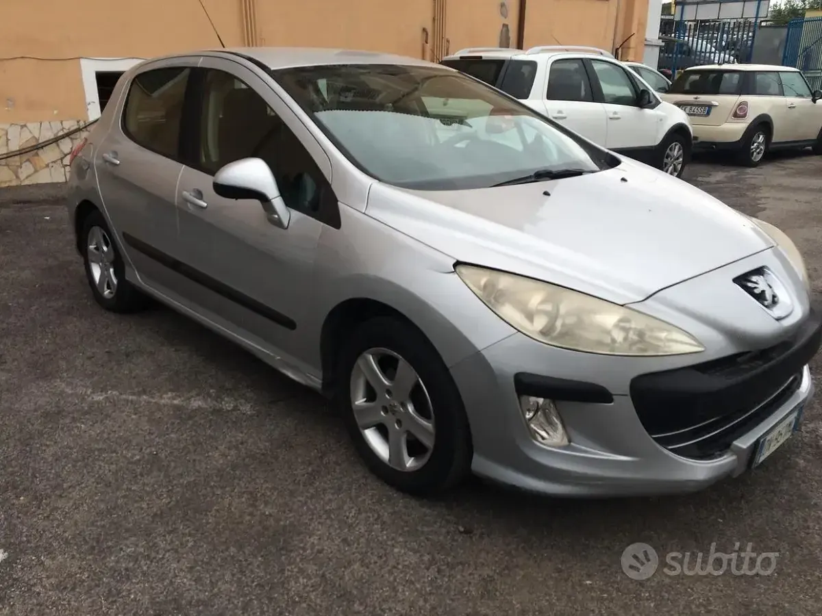 Usata Peugeot 308 Premium 95 CV (69 kW) 2009 Grigio Berlina
