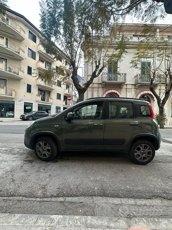 Usata Fiat Panda 4x4 95 CV (69 kW) 2014 Utilitaria