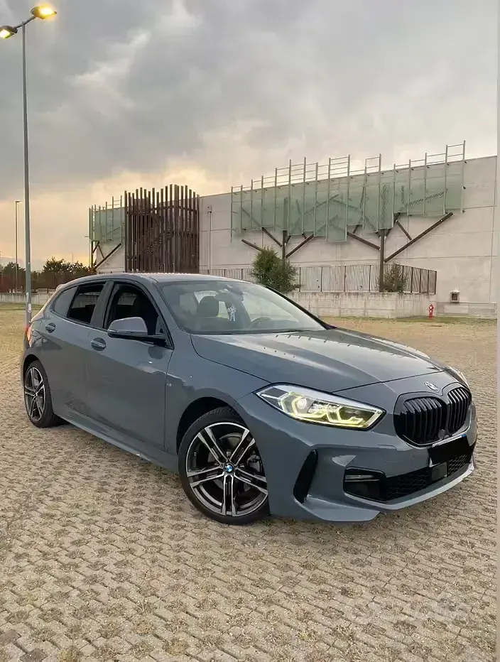 Usata BMW 118 M Sport 150 CV (110 kW) 2023 Grigio Berlina