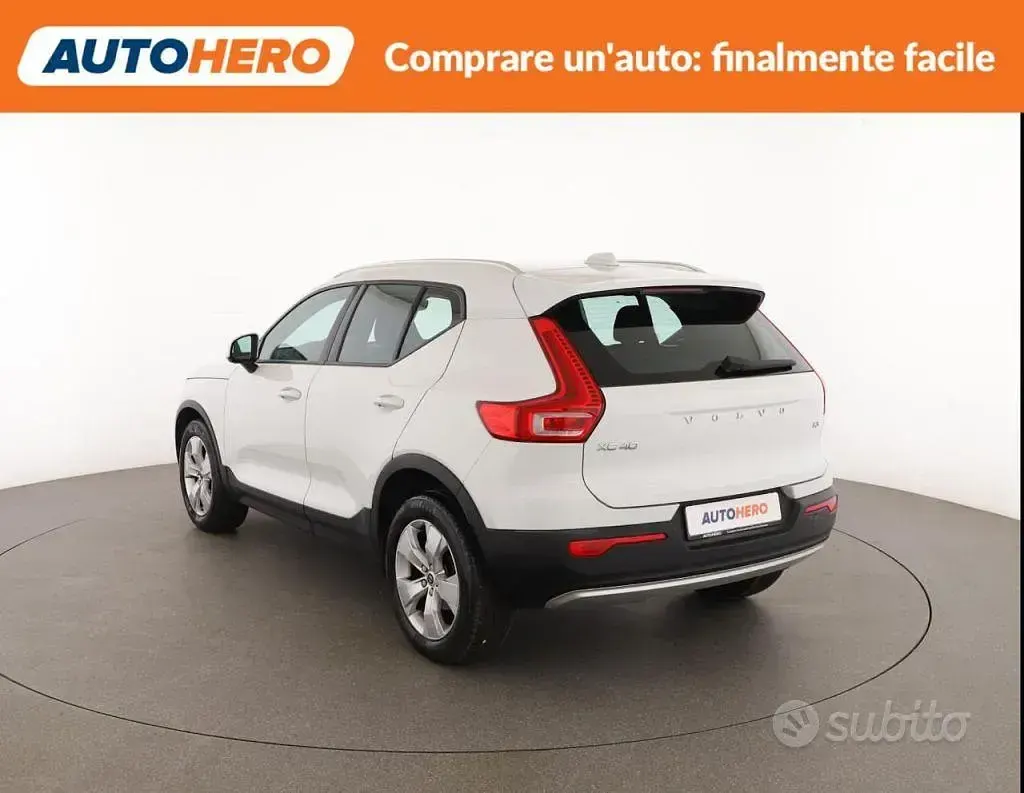Usata Volvo XC40 163 CV (119 kW) 2022 Bianco SUV