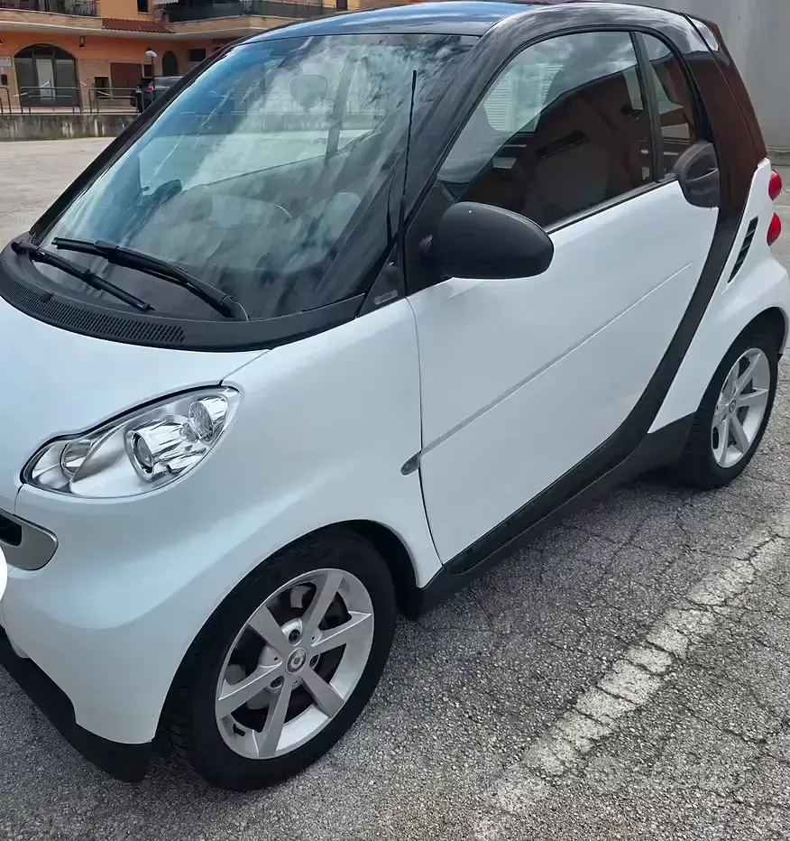 Usata Smart ForTwo Coupé 61 CV (44 kW) 2007 Bianco Coupé