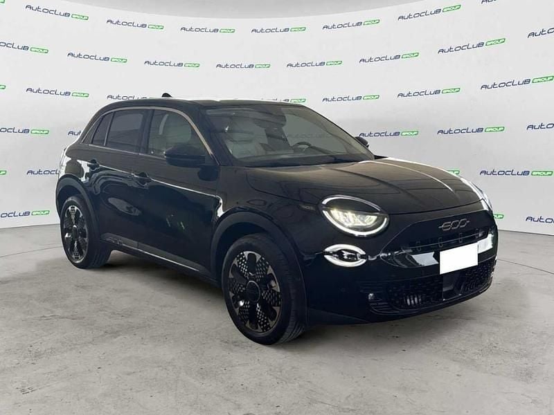Usata Fiat 600 La Prima 101 CV (74 kW) 2025 Nero SUV