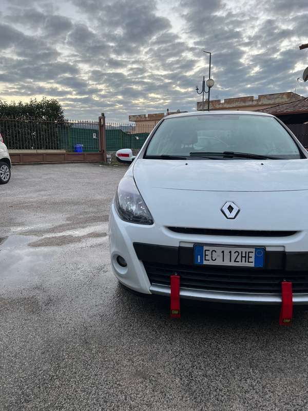 Usato 2010 Renault Clio 1.1 LPG_Hybrid 75 CV (4.200 €)