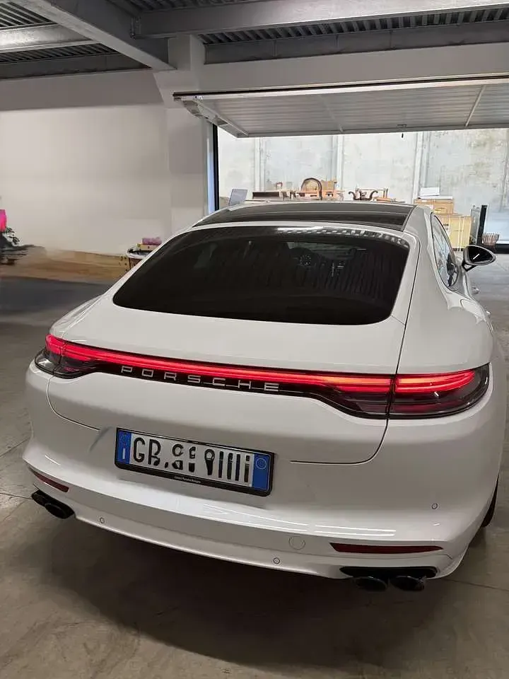 Usata Porsche Panamera 4 E-Hybrid 330 CV (242 kW) 2021 Other Utilitaria