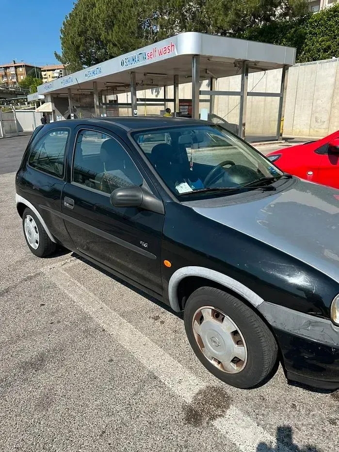 Usata Opel Corsa 2000 Nero Berlina