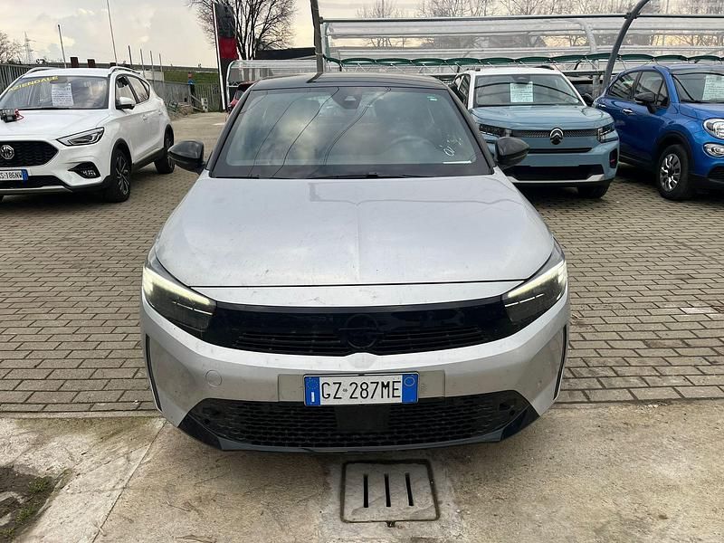 Usata Opel Corsa 110 CV (80 kW) 2025 Grigio Utilitaria
