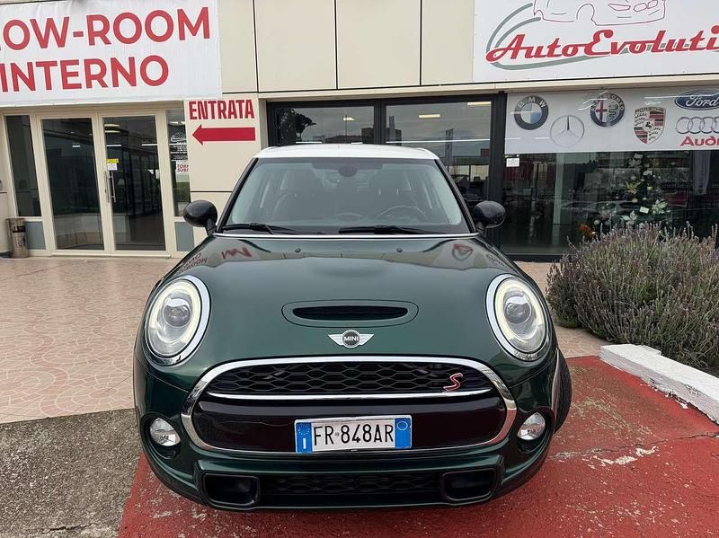 Usata Mini Cooper SD Hype 170 CV (125 kW) 2018 Verde Utilitaria